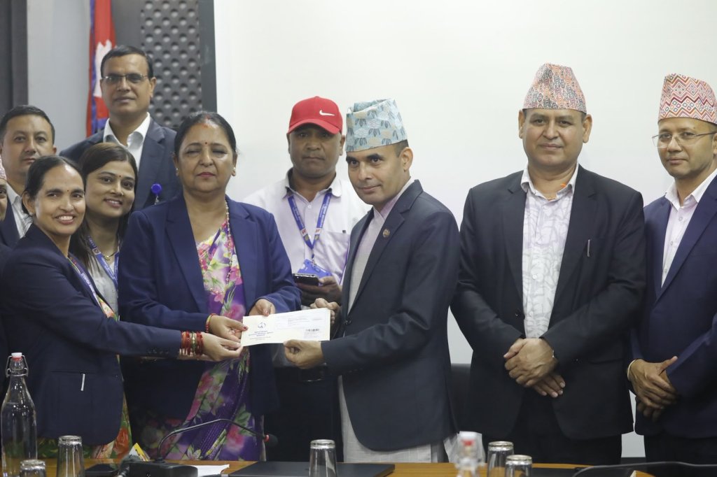   अब नागरिकले चाहेकै स्थानमा टेलिकमको सिमकार्ड